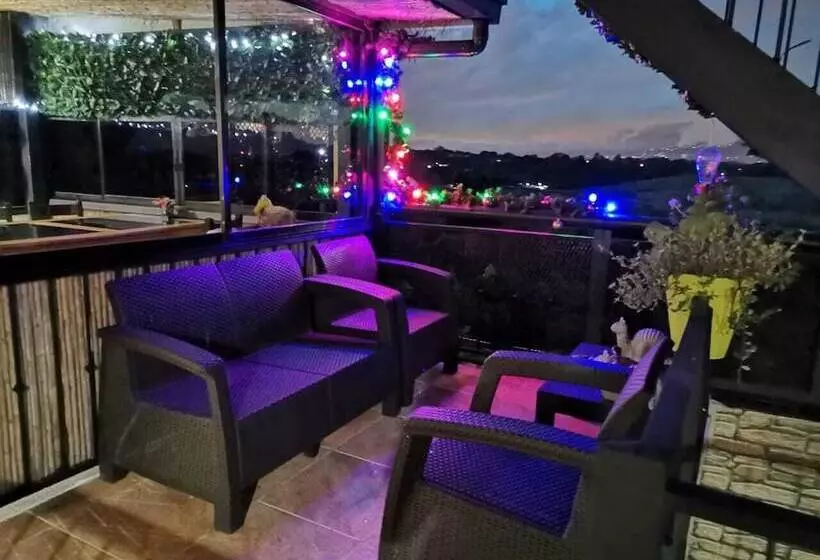 تختخواب و صبحانه Rancha Azul Inn