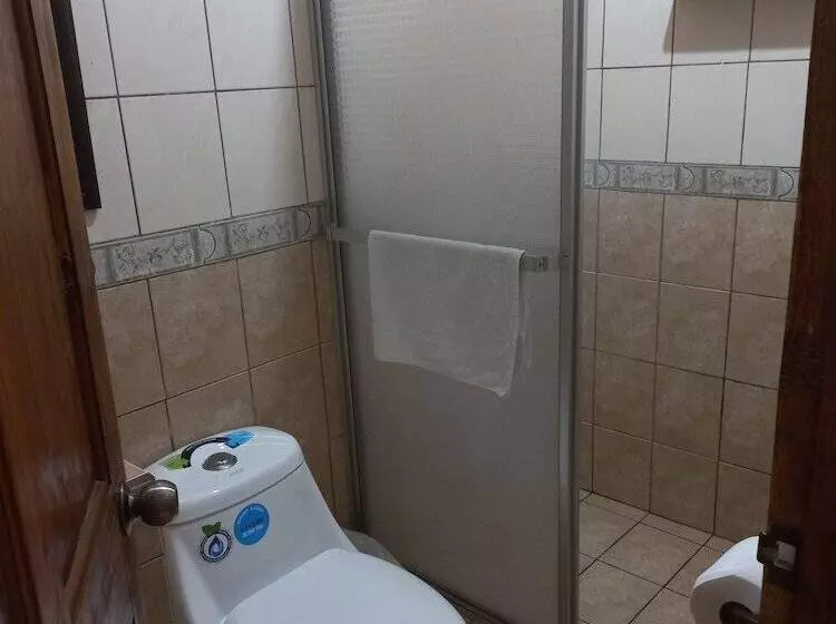تختخواب و صبحانه Rancha Azul Inn
