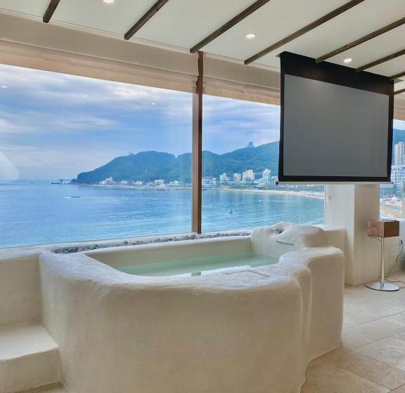 بنسيون Hoho House Songjeong