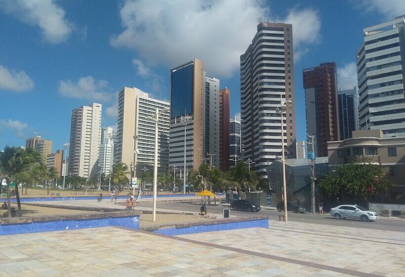 Full Sail Hostel Fortaleza