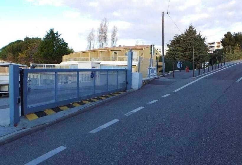 هتل Camping Santa Gusta. Chambres