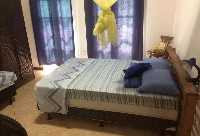 Hotelli Carnaval Inn
