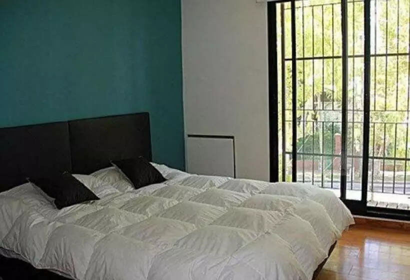 Hotelli Hostal Aguas Mansas