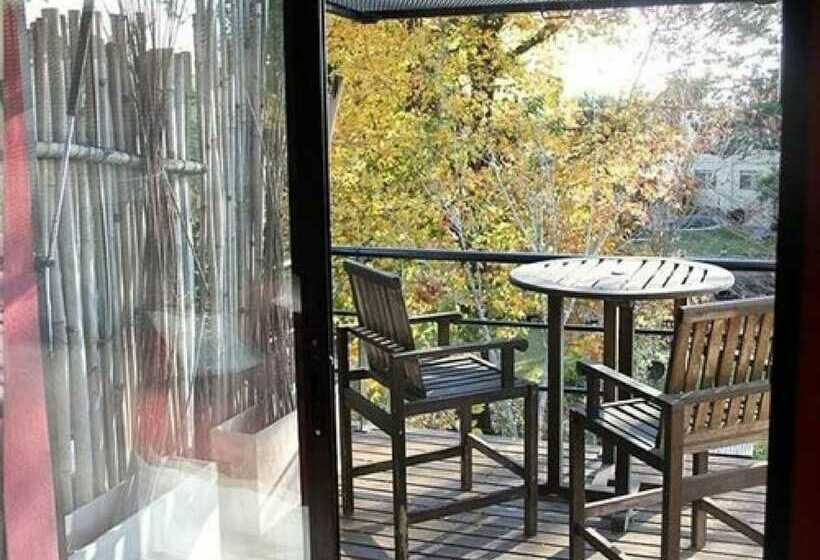 Hotel Hostal Aguas Mansas