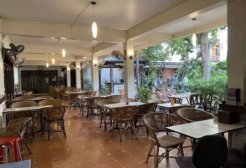 هتل Lamphu House Bangkok