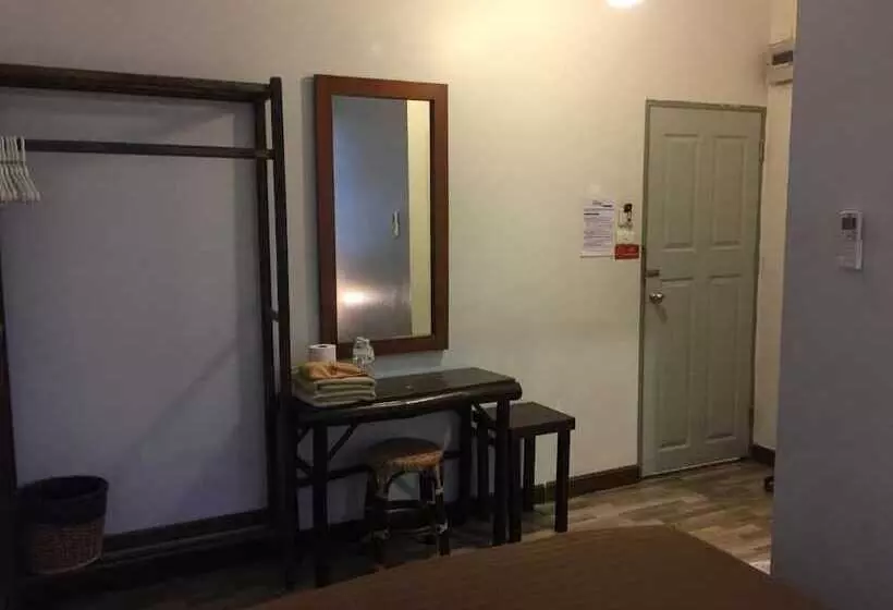 هتل Lamphu House Bangkok