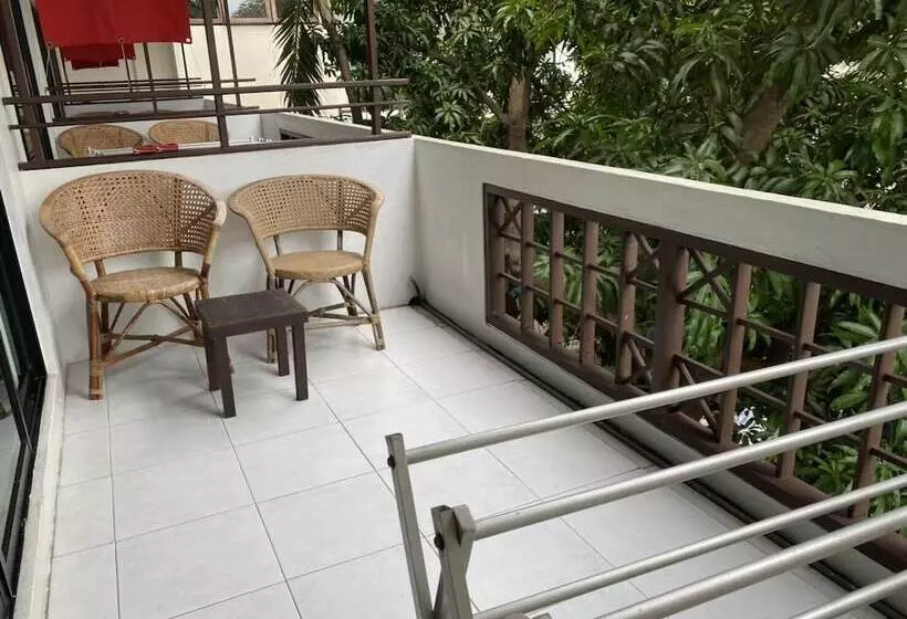 هتل Lamphu House Bangkok