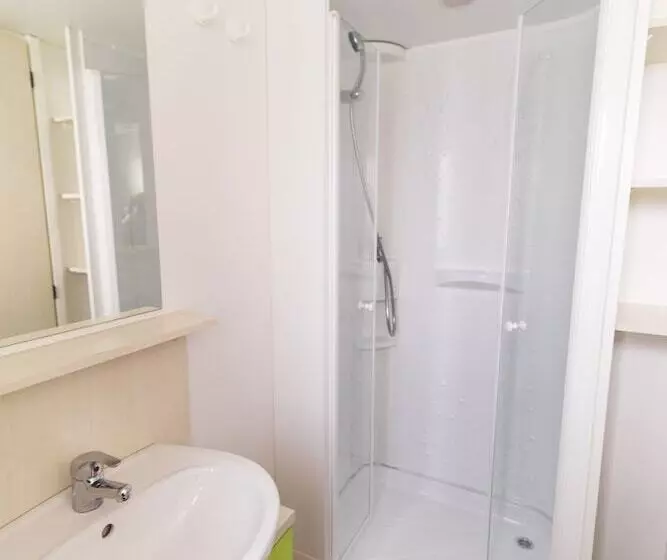 هتل Mobile Homes With Thermal Riviera Tickets In Terme čatež