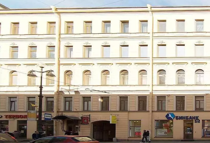 هتل Nevskiy Dom