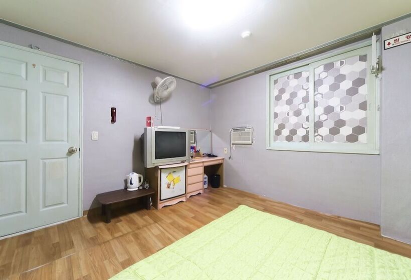 فندق على الطريق Busan Nampodong Chowon Park