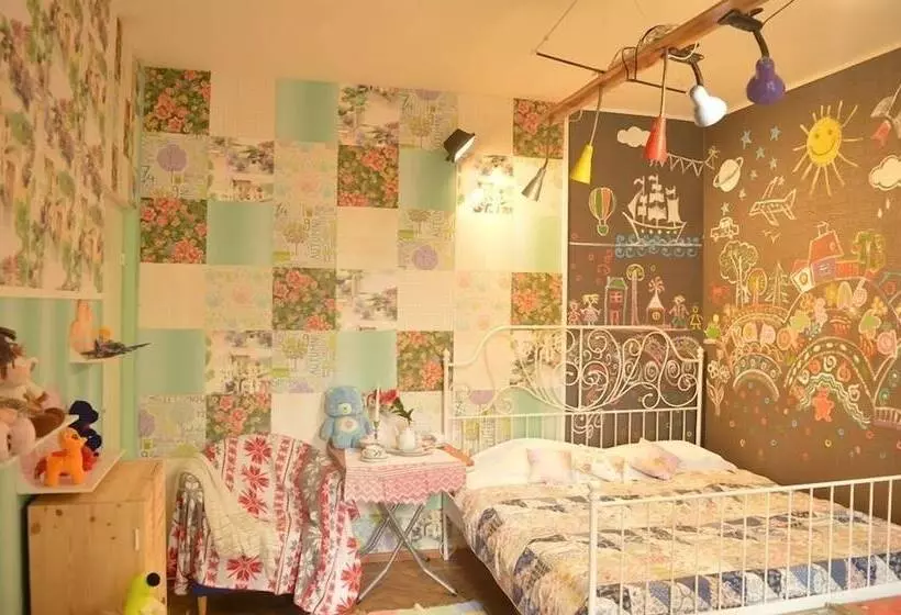 ペンション Art House For Tourists