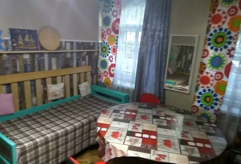 ペンション Art House For Tourists