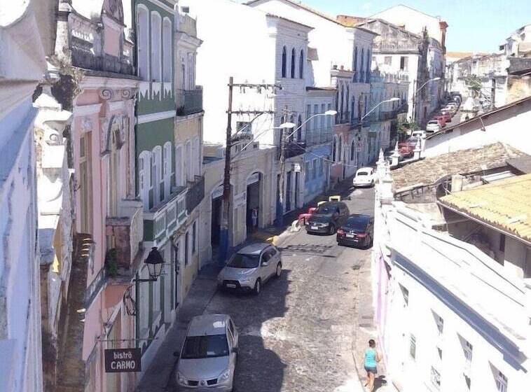 פנסיון Casa Versace Salvador