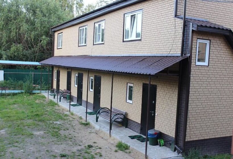 بنسيون Gostevoy Dom Yar