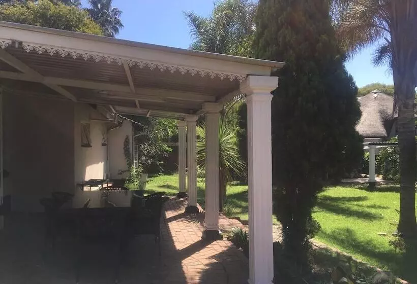 Majatalo Tanya S Place