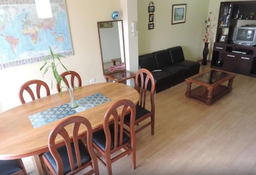 ペンション Transit Home Bed And Breakfast Adults Only