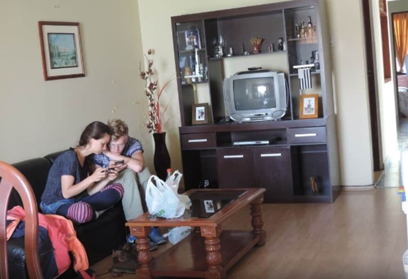 ペンション Transit Home Bed And Breakfast Adults Only