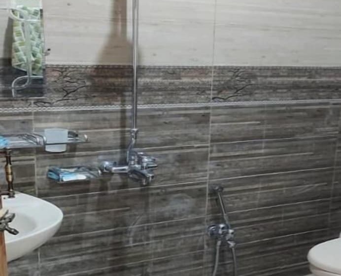 پانسیون Zujaja Guest House