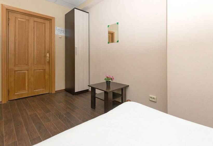 Shabolovka Hotel   Hostel