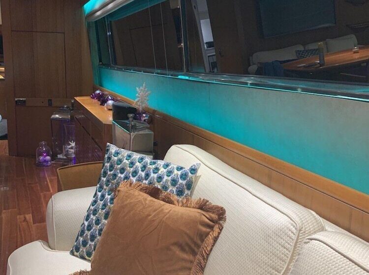 تختخواب و صبحانه Davidon Yacht