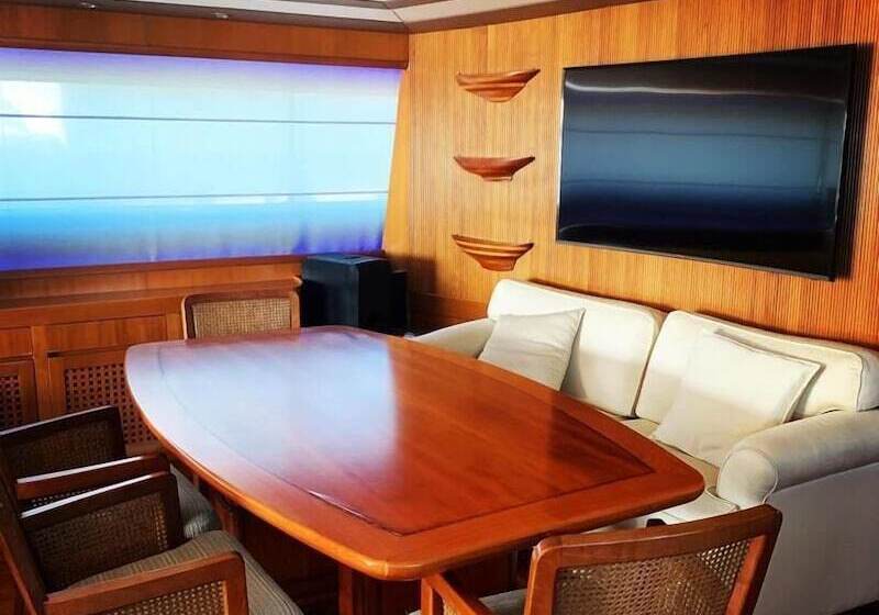 تختخواب و صبحانه Davidon Yacht