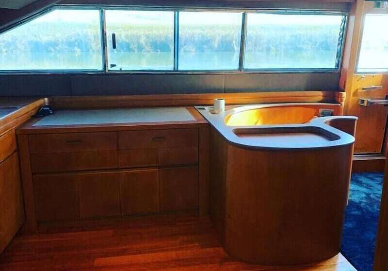 تختخواب و صبحانه Davidon Yacht