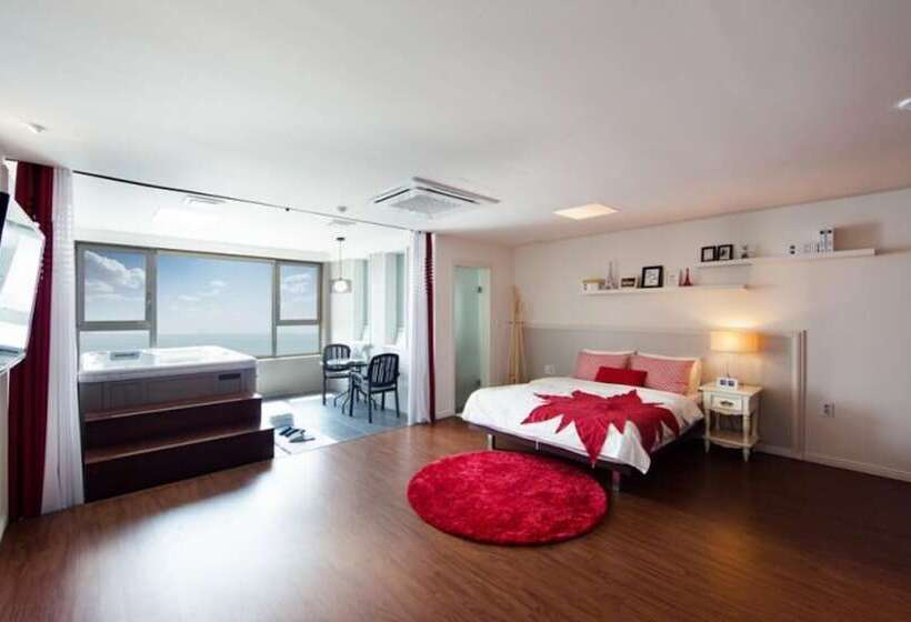 Ganghwado Sundance Pension