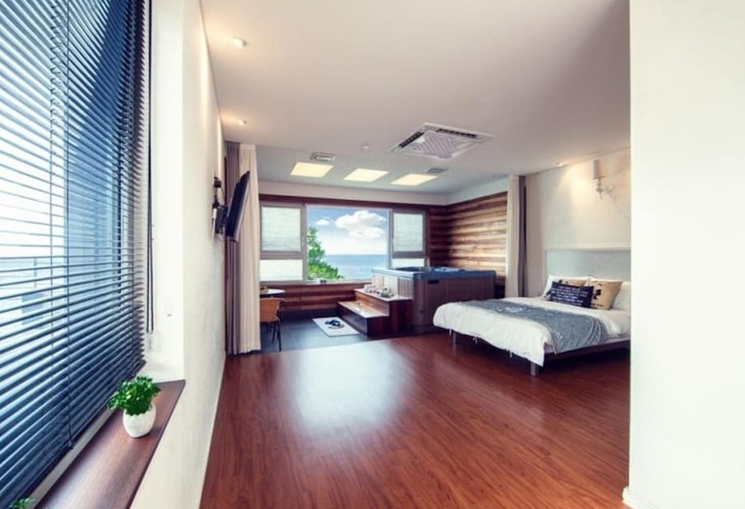 Ganghwado Sundance Pension