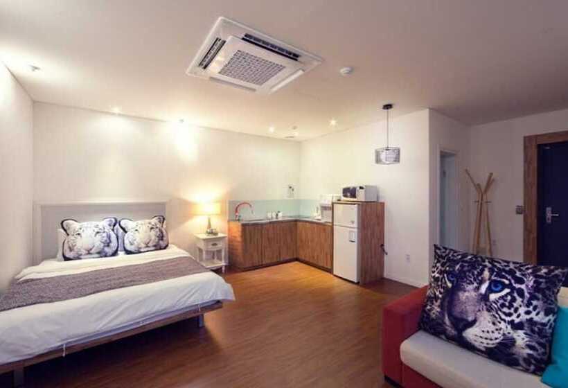 Ganghwado Sundance Pension