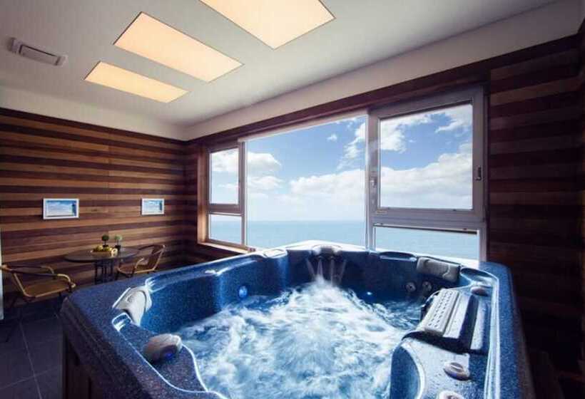 Ganghwado Sundance Pension