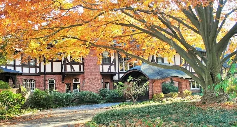 Gramercy Mansion B&b