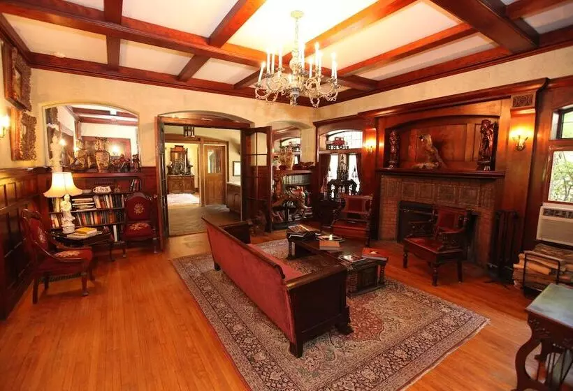 Gramercy Mansion B&b