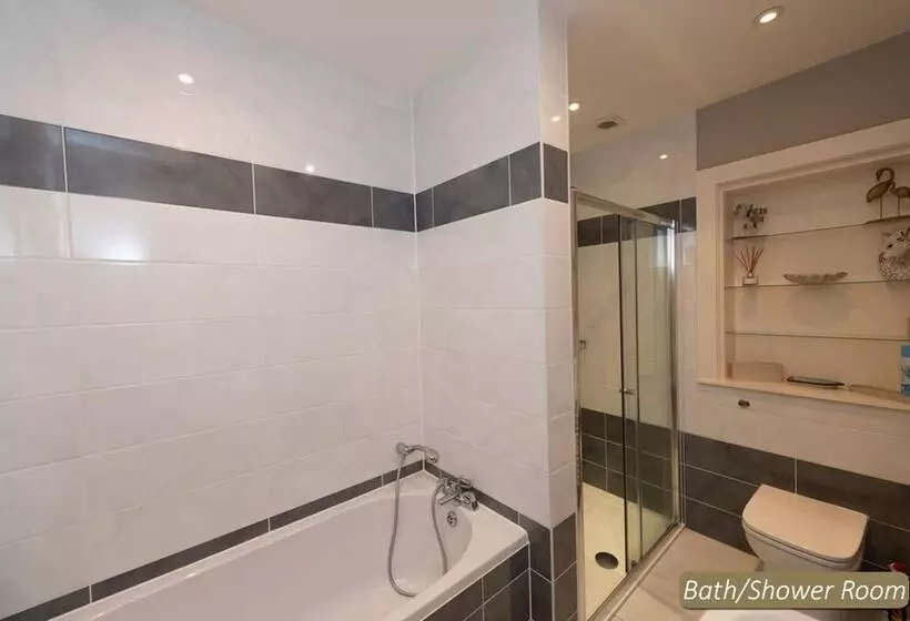 Hopetoun Cottage   Beautiful Cottage