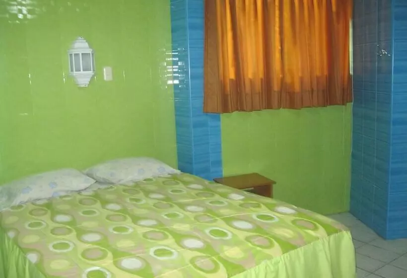 Hostal Hostello   Lima Airport
