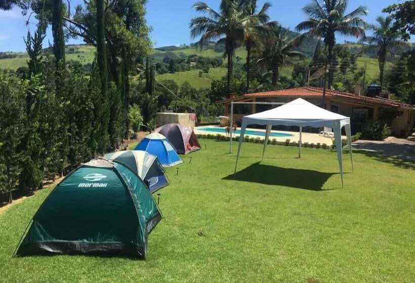 Hostel Cantinho Família Aventura