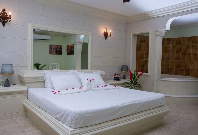 هتل Castillo Real