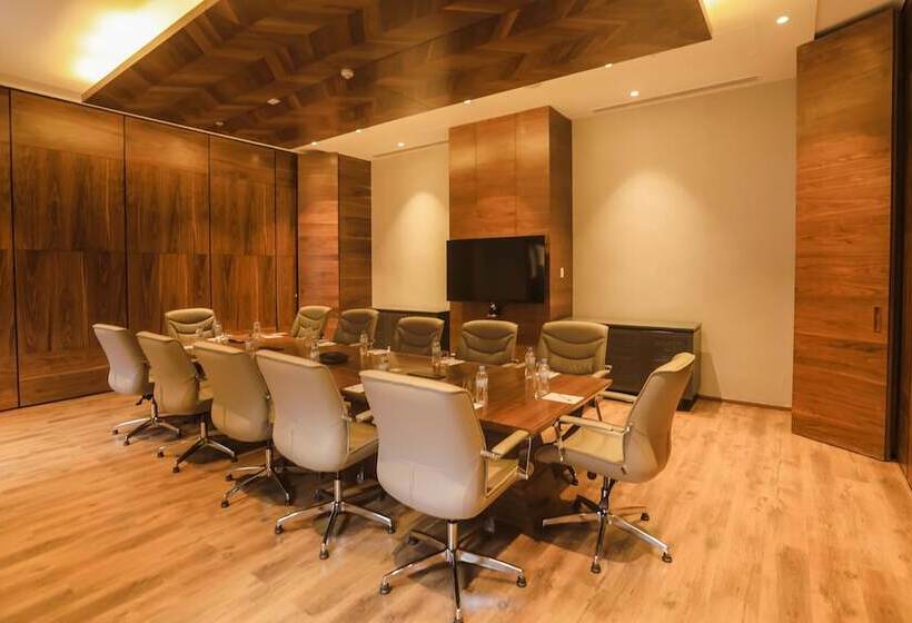 Szálloda Four Points By Sheraton Kigali