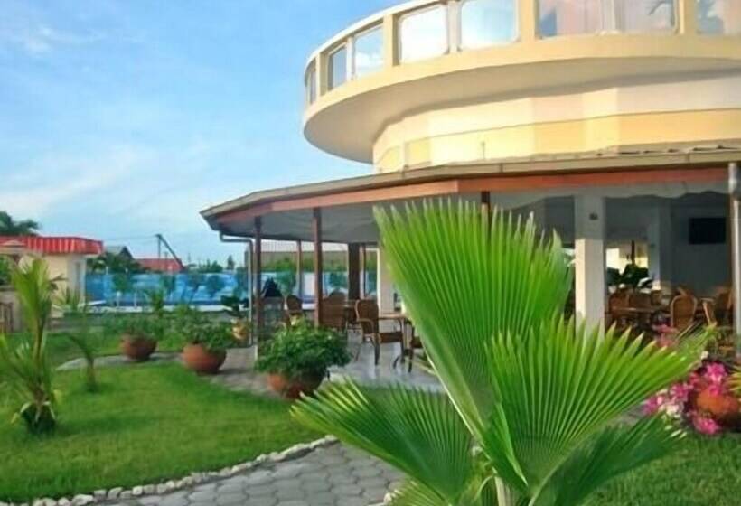 هتل Kaikoesi Apartments