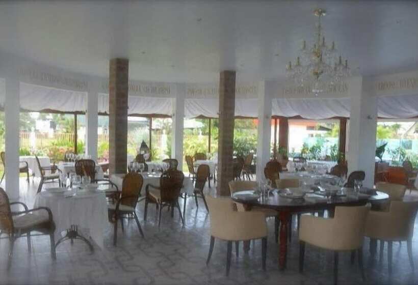 هتل Kaikoesi Apartments