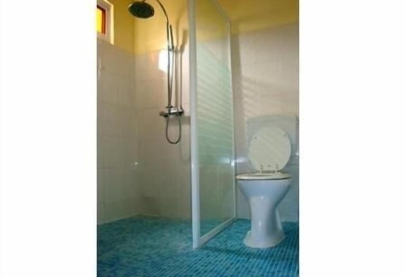 هتل Kaikoesi Apartments