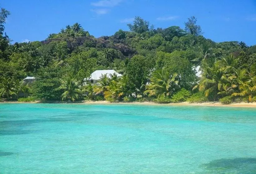 هتل La Belle Tortue