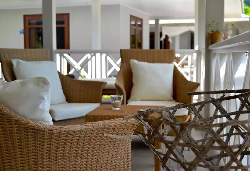 هتل La Belle Tortue