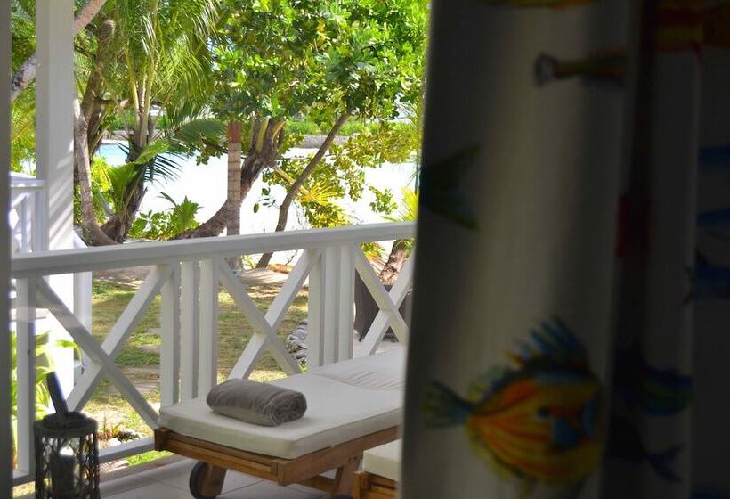 هتل La Belle Tortue