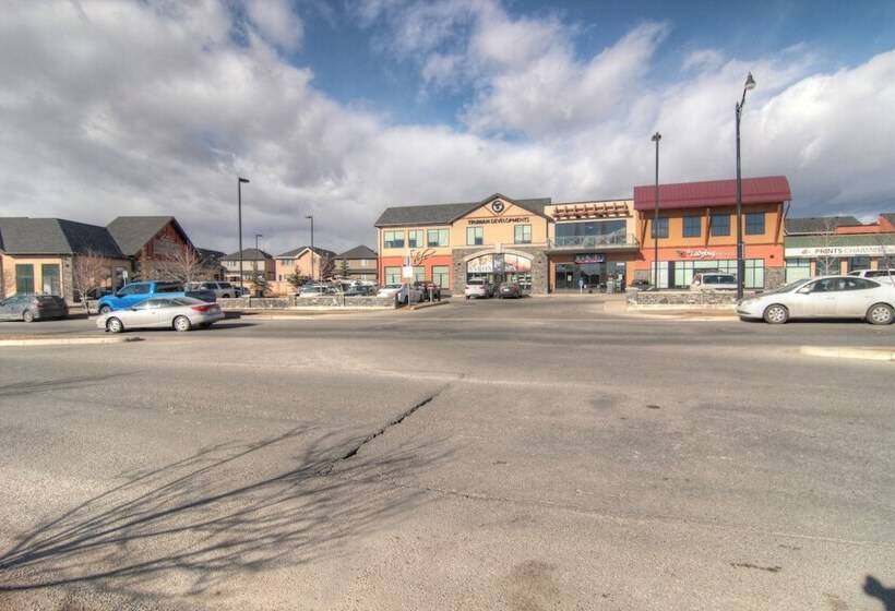 هتل Pinnacle Inn & Suites Aspen