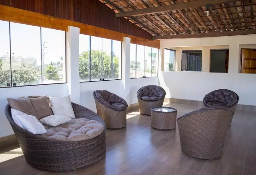 Hotelli Pousada Elo Inn