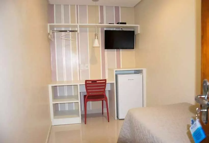 Hotelli Pousada Elo Inn