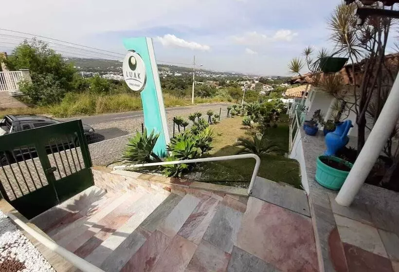 Hotelli Pousada Luak