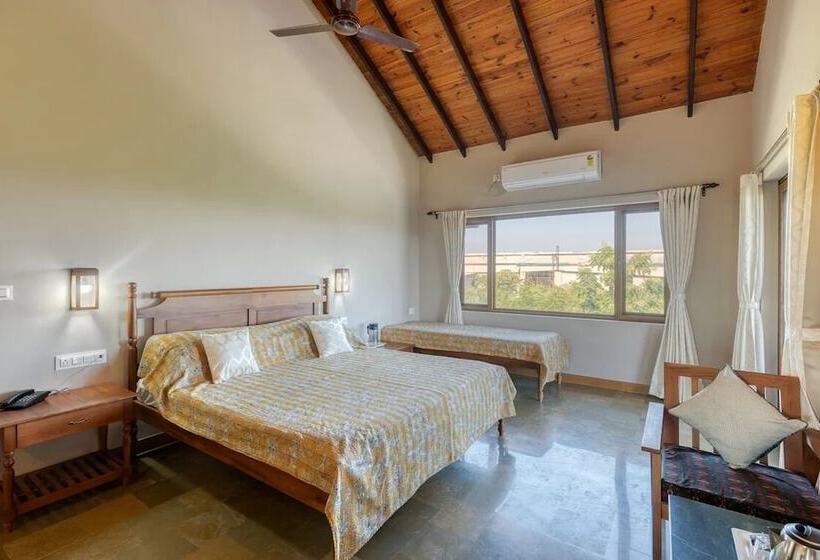 בית מלון כפרי The Kutchh Courtyard