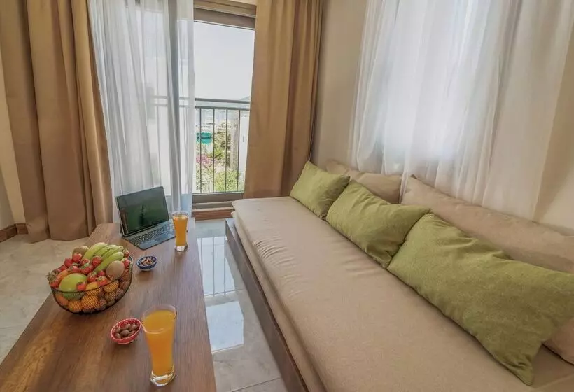 Hotel Torbabük