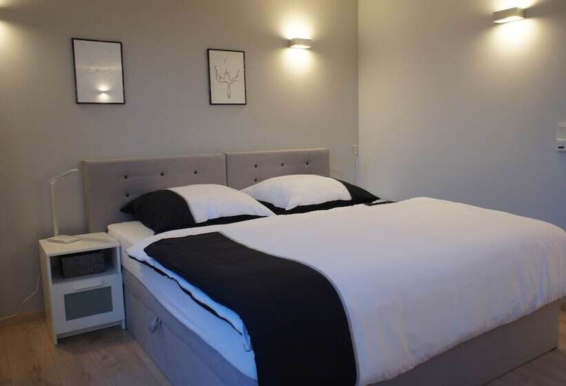 Отель Völkel Incoming Rooms & More Haj